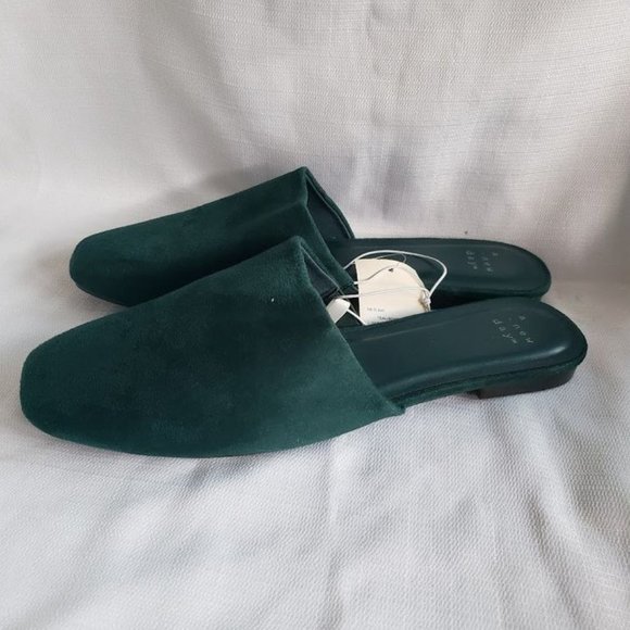 A New Day Thea GREEN Mules Flats - Womens size 11 - NEW with box - Picture 1 of 6